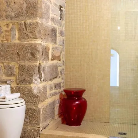 Verdi With Terrace Апартаменты *