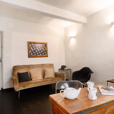 Sweet Ponte Vecchio Apartment