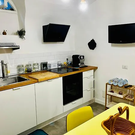 Underground Apartment Florence