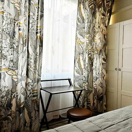 Fiorentini - Stazione Bed & Breakfast
