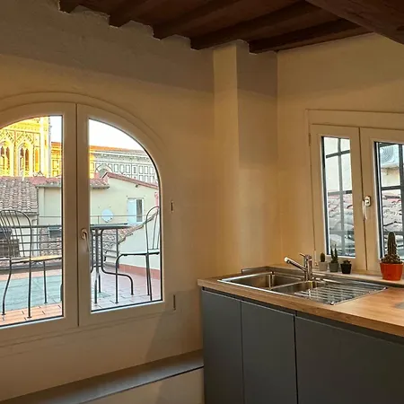 Rebecca Duomo View With Terrace Apartamento Florencia