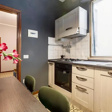 Agnolo 73 I Piano Apartment Florenz