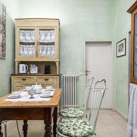 Duomo House - Cavallereschi Palace Apartment