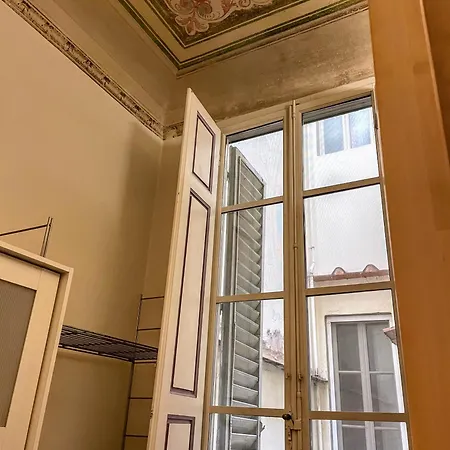 Apartment Monolocale Nel Centro Storico Florence