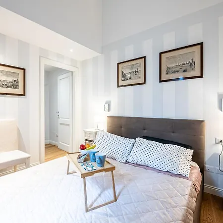 Apartamento Elegante Ai Piedi Di Piazzale Michelangelo Florencia