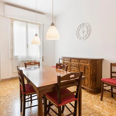 Apartment The Luxor - Sanctis