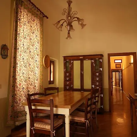 Apartment Dal Bischero Florence