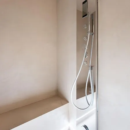 Via Guelfa, 10 - Grande Nuovo E Raffinato In Posizione Florence