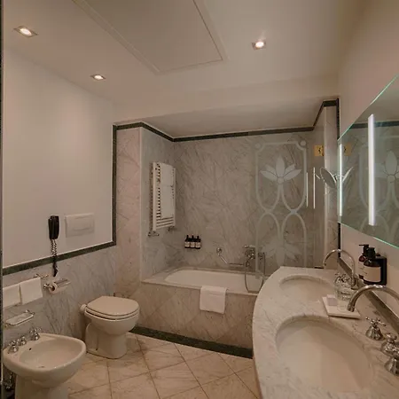 Nh Hotell Florens