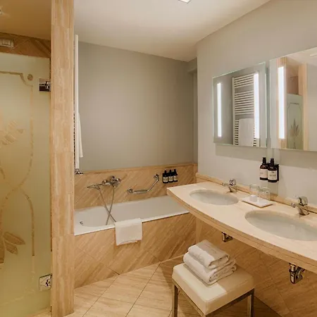 Nh Hotell