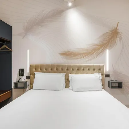 Hotel Adamas 3*