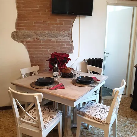 Florence Home Apartment