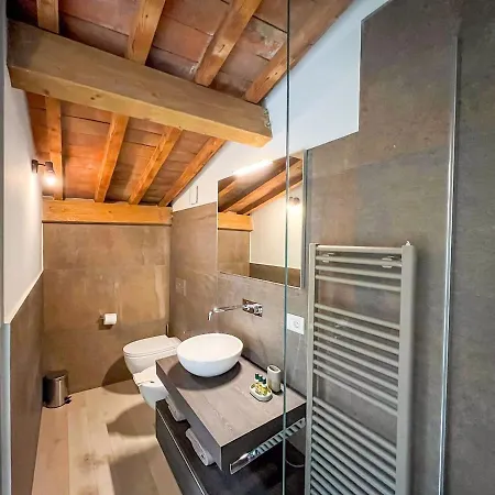 Cozy Loft In The Heart Of Daire Floransa