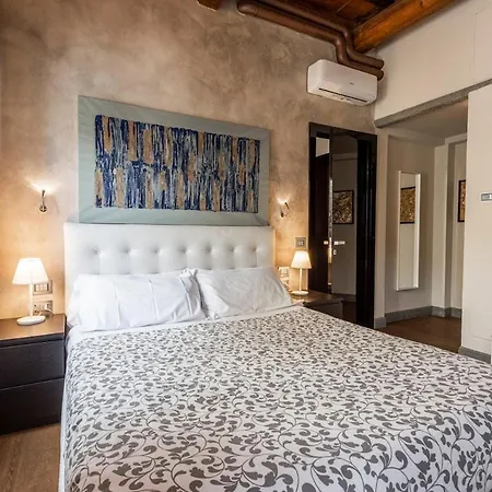 Cosy In Glamorous Santo Spirito Apartamento Florencia