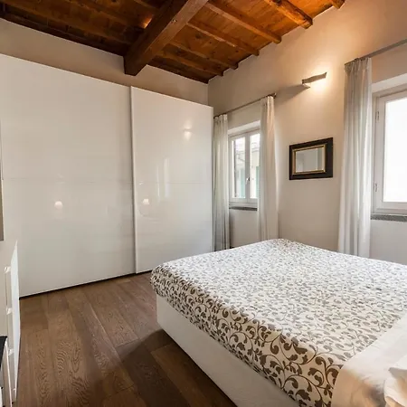 Cosy In Glamorous Santo Spirito Apartamento Florencia