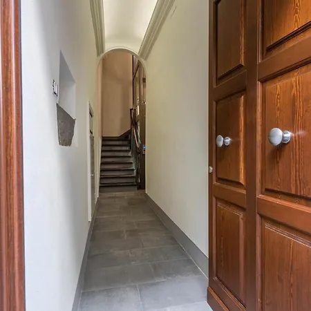 Cosy In Glamorous Santo Spirito *