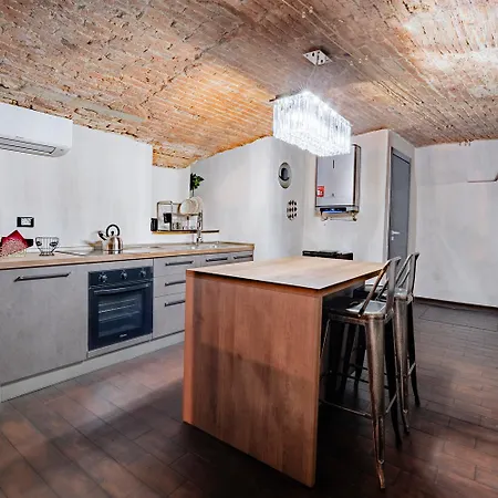 Apartment Secret Florence