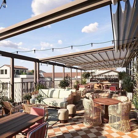 The Hoxton, 4*