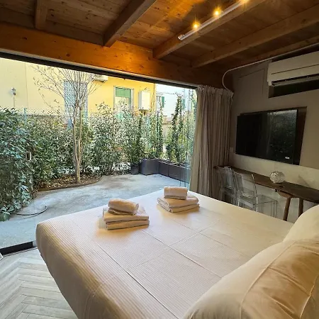 Armonia With Jacuzzi Pool * Floransa