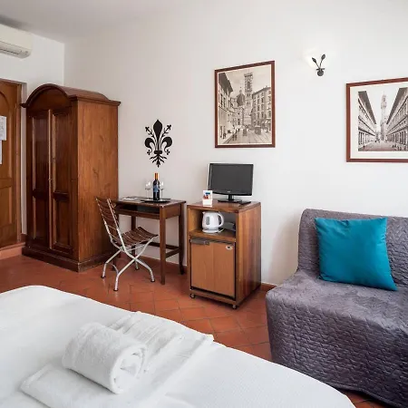 Antica Posta Apartment *