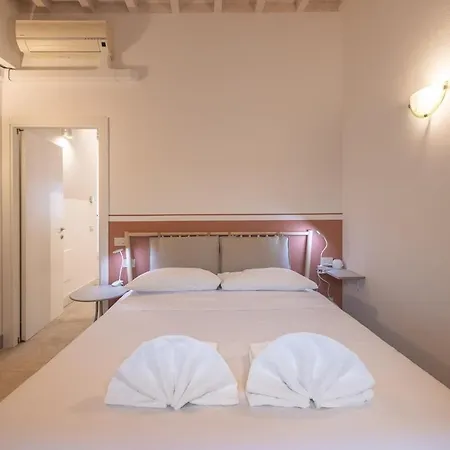 Strozzi Travel Apartment