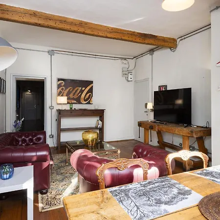Unyca - Casa D'arte In Piazza Tasso Apartment Florence