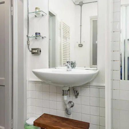 Apartment Unyca - Casa D'arte In Piazza Tasso