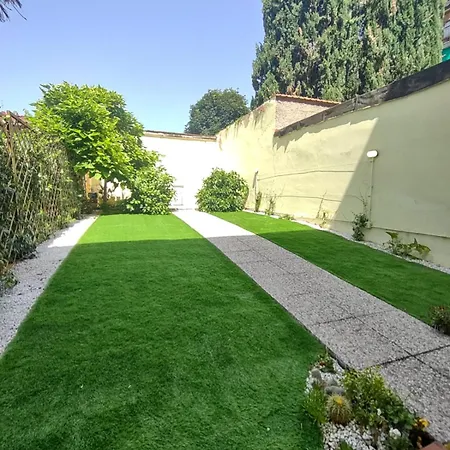 Movie Star With Garden Florence