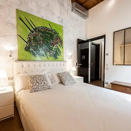 Cosy In Glamorous Santo Spirito Apartamento Florencia
