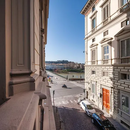 Lungarno Prestige - Residenza Nobiliare Appartement