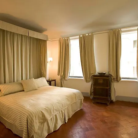 Palazzo Bianchini Luxury Apartment *