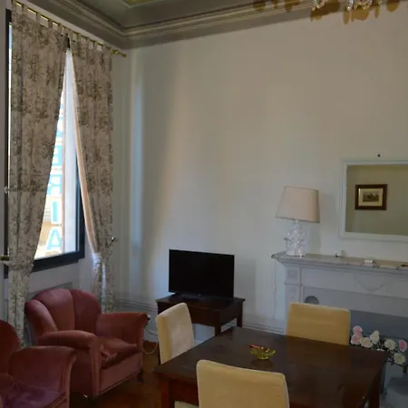 Palazzo Bianchini Apartment