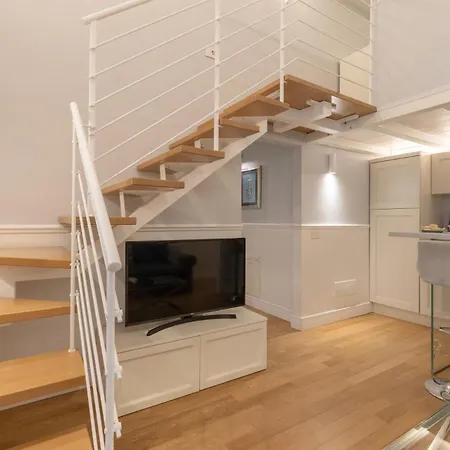 Design With Large Terrace