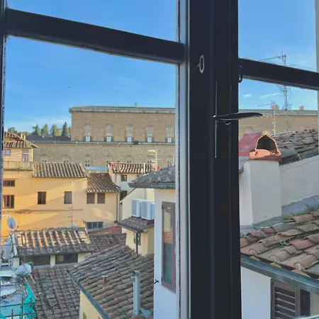 Daire Pitti With A View *
