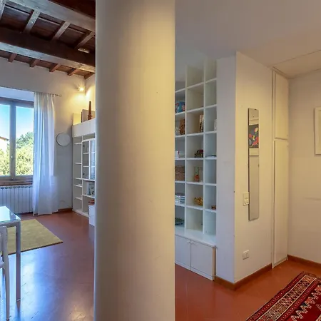 Discovering Apartment *