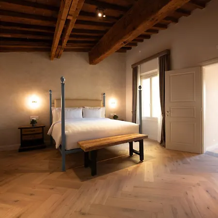 Palazzo Doni By Art * Firenze