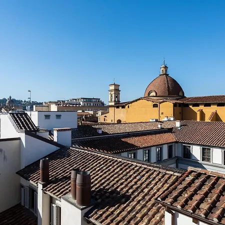 Santa Maria Novella Penthouse By Mmega Florence