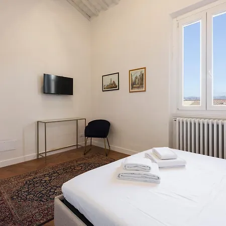 Apartment Santa Maria Novella Penthouse By Mmega