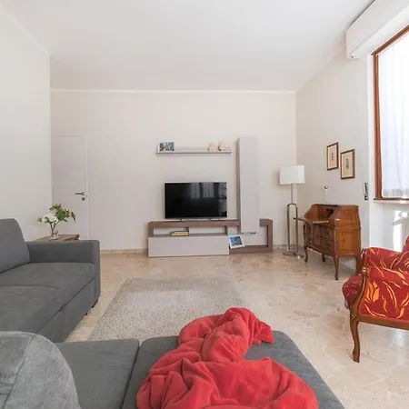 The Batoni Apartment
