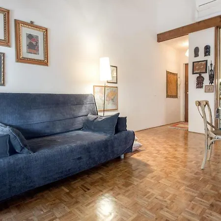 A Nest In The Heart Of * Florence