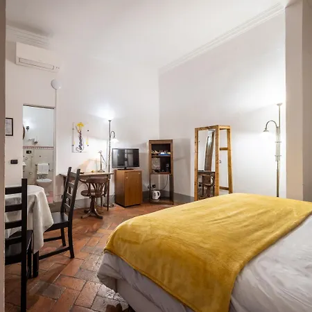 Oda ve Kahvaltı La Residenza Del Proconsolo 3*