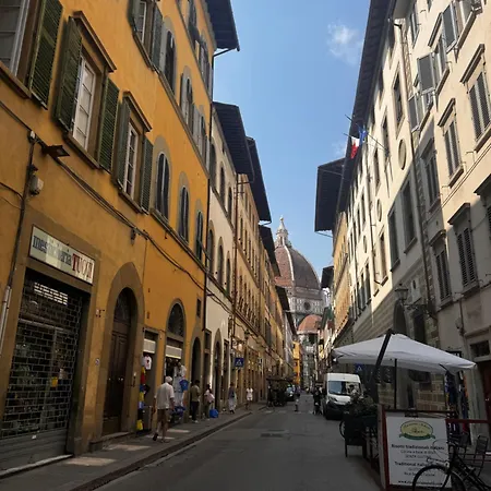 Brunelleschi - 14th Century Just 120 Steps From Cathedral - Intero * Firenze
