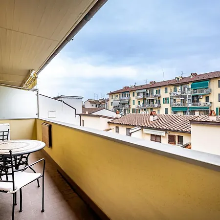 Yd Settimello With Parking Apartamento *