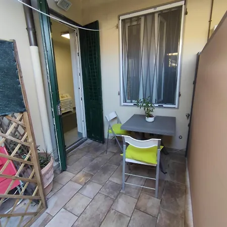 Il Bonsai Apartment