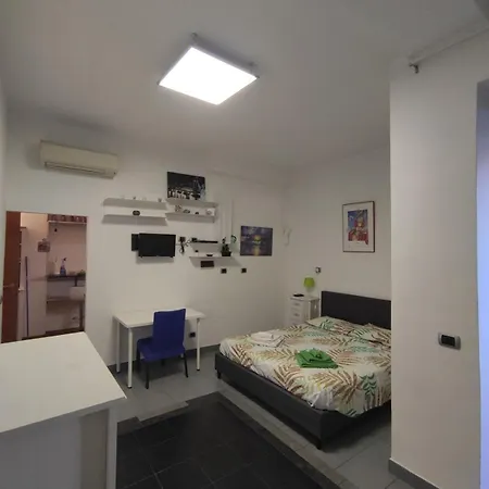 Il Bonsai Apartment