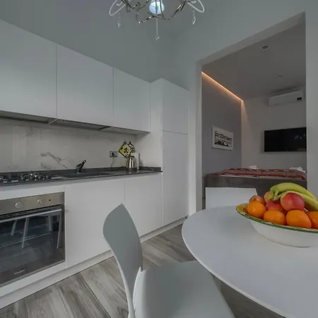 Biliotti House *