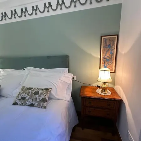 Elegant In A Historic Building, Just A Few Steps From The Duomo Daire Floransa