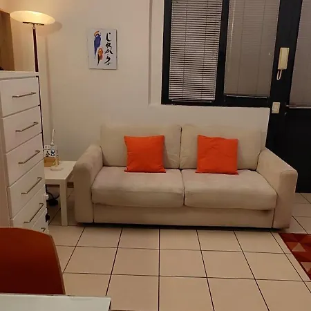 Apartamento Gemme Fiorentine In Front Of The Train Station 5 Minutes From The Centre Free Parking