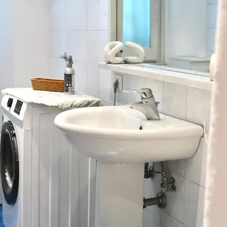 Bright And Spacious Esthers H Bed and breakfast Florencia