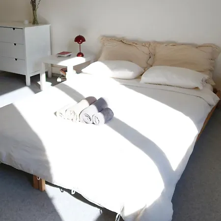 Bed and breakfast Bright And Spacious Esthers H Florencia
